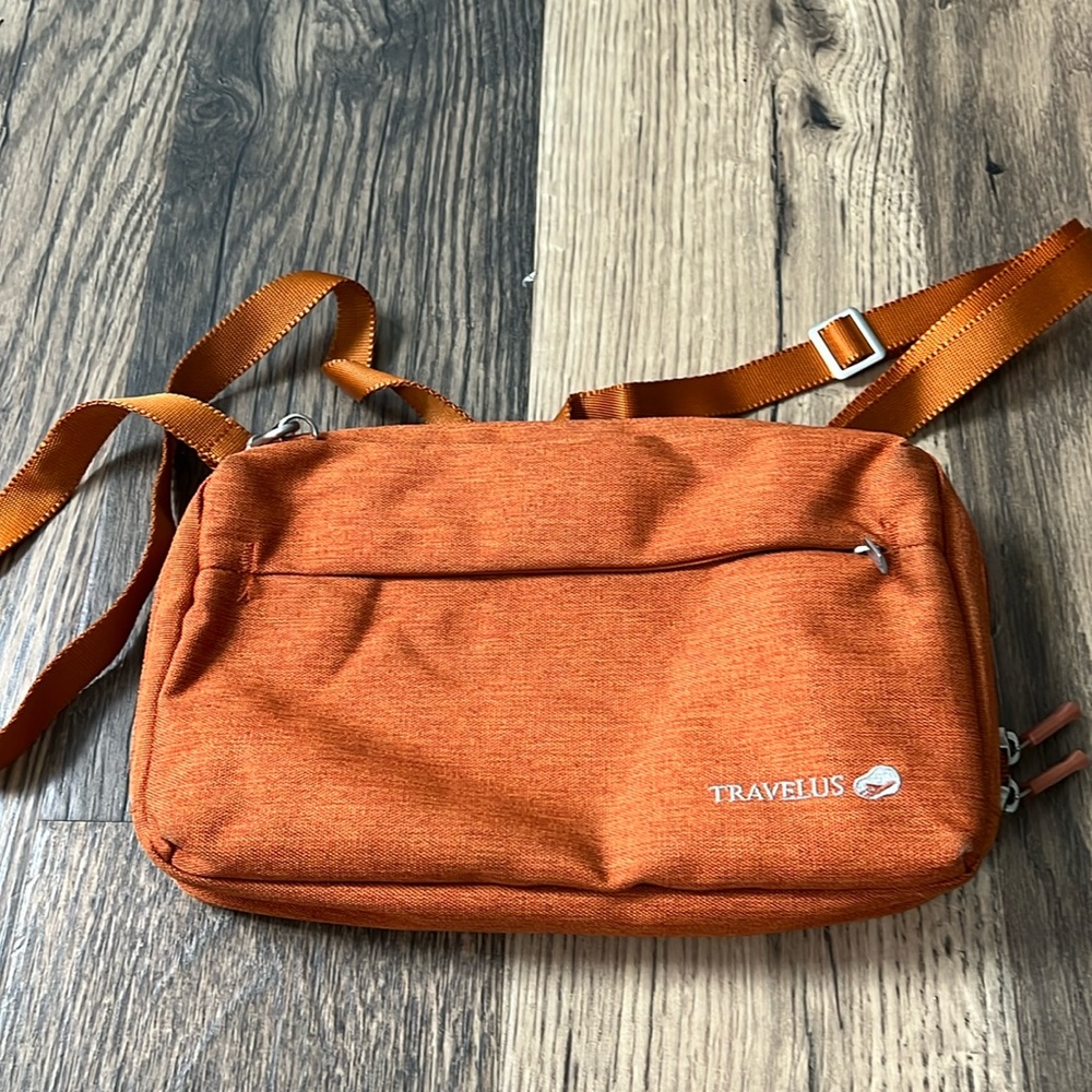 Travelus orange cross body purse! Great for travel or every day!